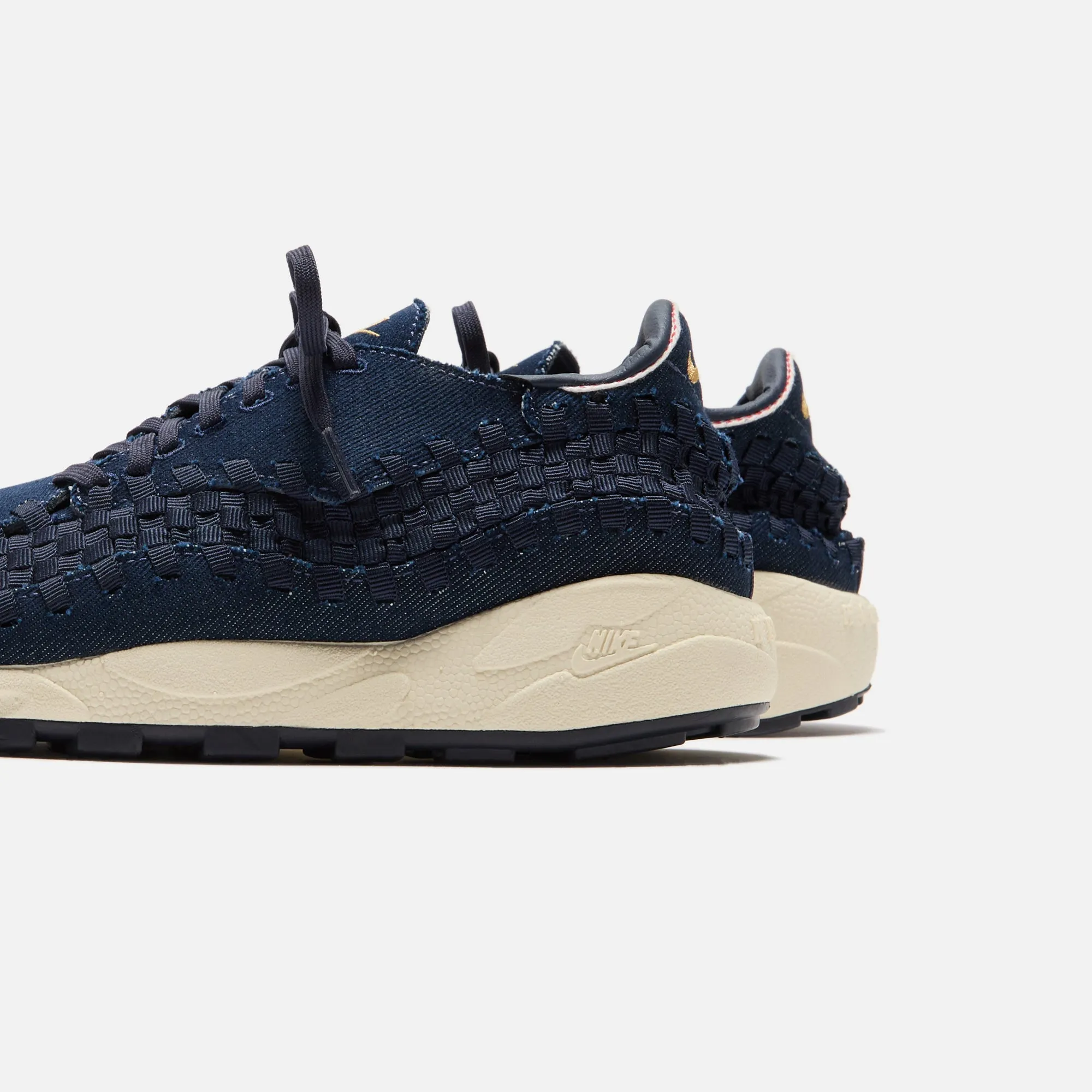 Nike WMNS Air Footscape Woven - Denim / Wheat Gold / Obsidian / Coconut Milk Quick Run
