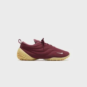 Sneaker Innovation Nike WMNS Astra Ultra - Burgundy