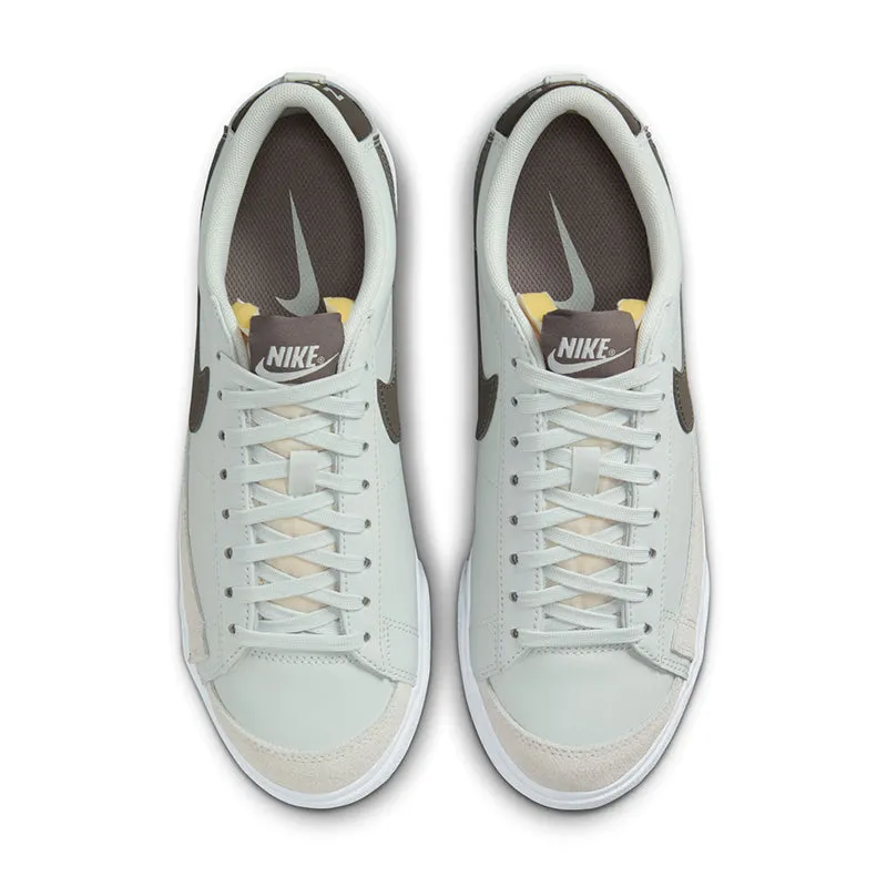 Nike Women's Blazer Low Platform Premium Leather