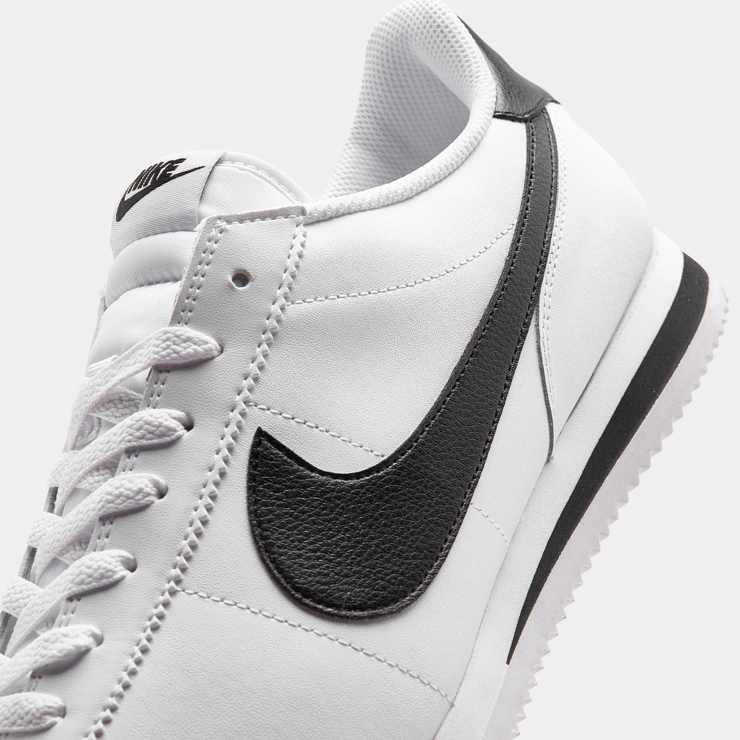 Nike Women's Cortez White / Black Durable Lace System