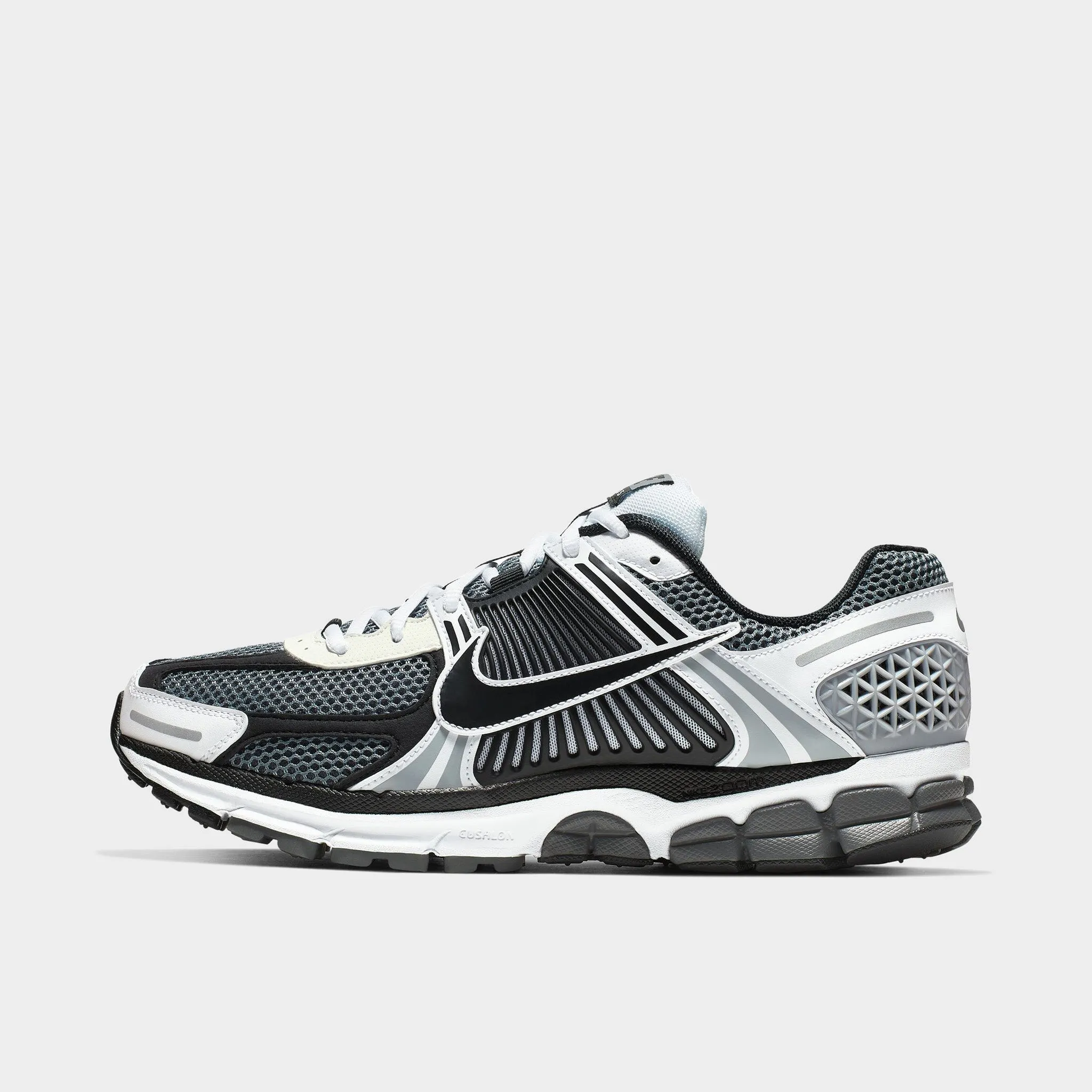 Air Flow urban vibe Nike Zoom Vomero 5 SE SP Dark Grey / Black - White
