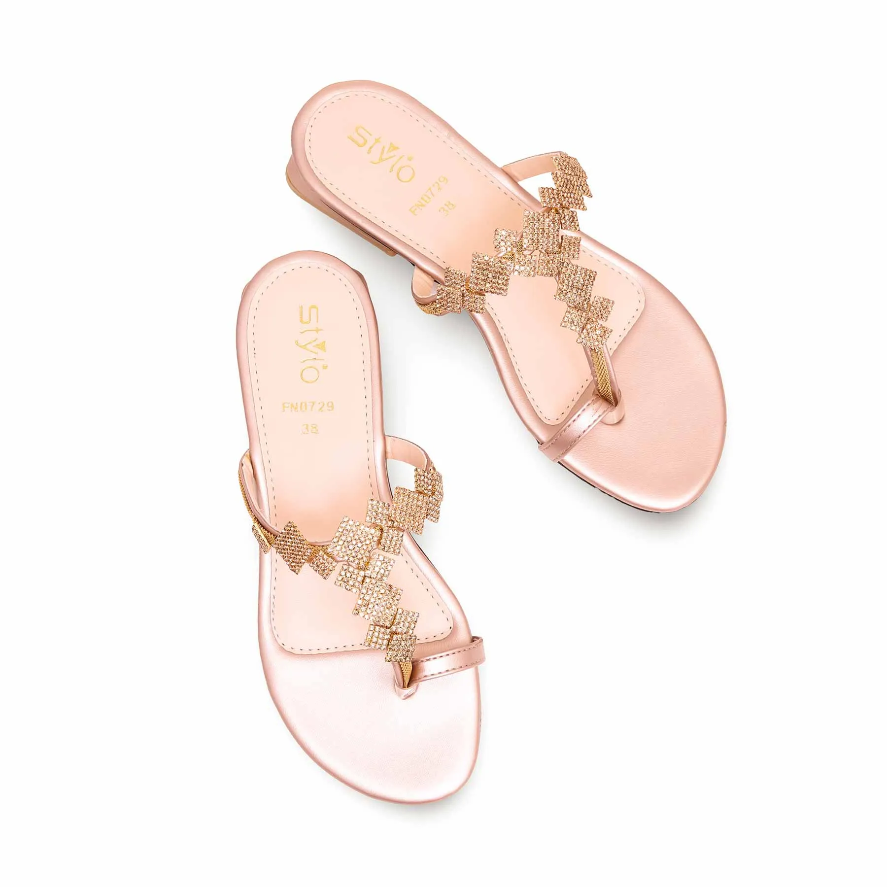 Effortless Glam Golden Fancy Chappal FN0729