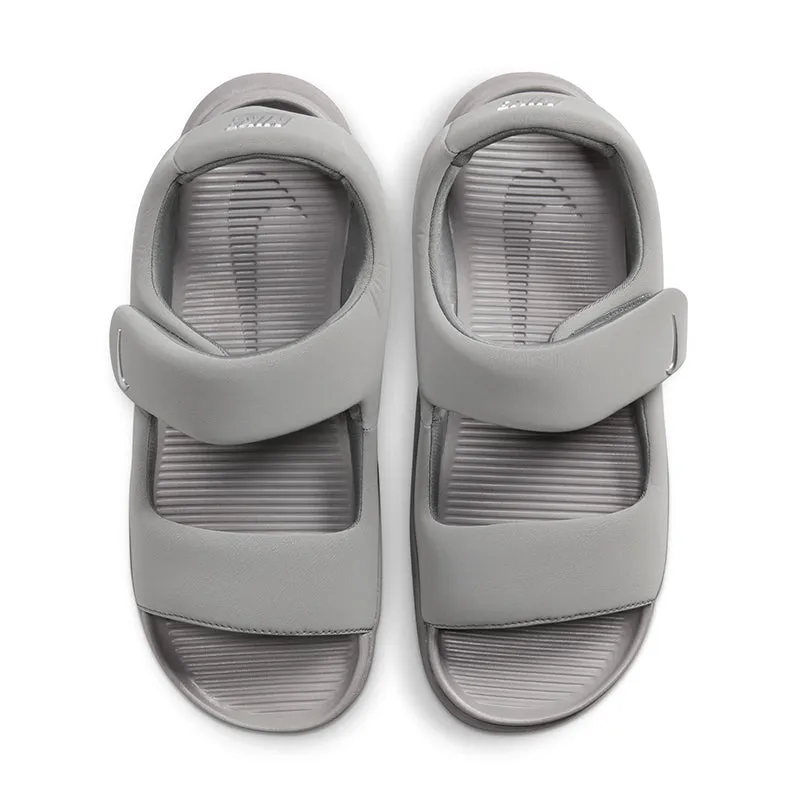 Practical Style Nike Men's Calm Sandals