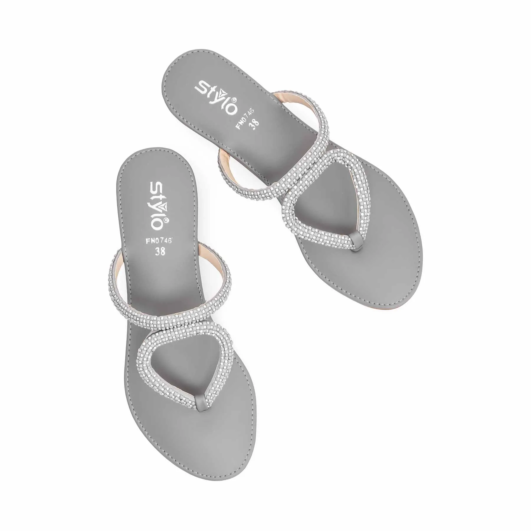 Power Move Sleek Heels Grey Fancy Chappal FN0746