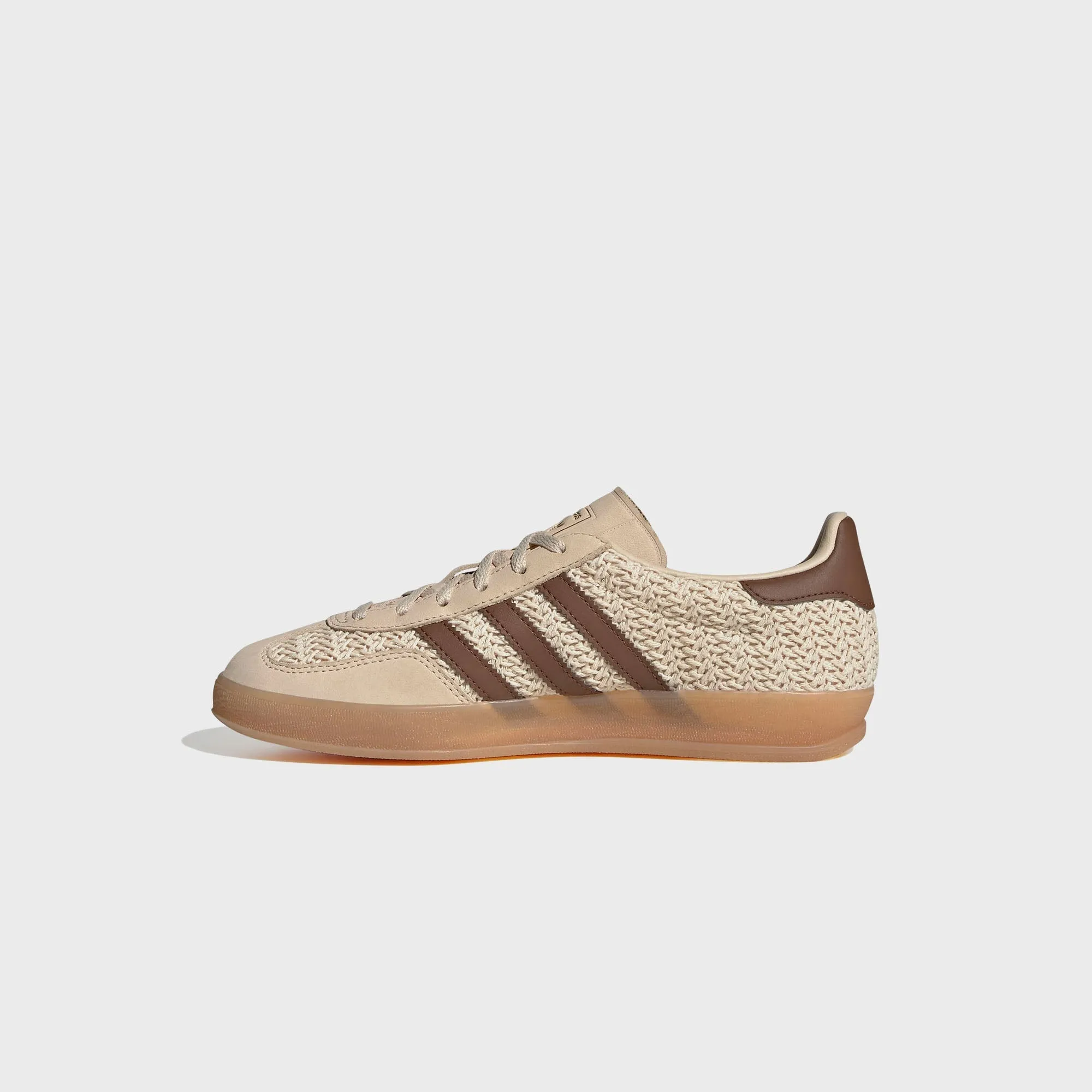 Ground Feel adidas Gazelle Indoor - Sand Strata / Preloved Brown / Gum 3