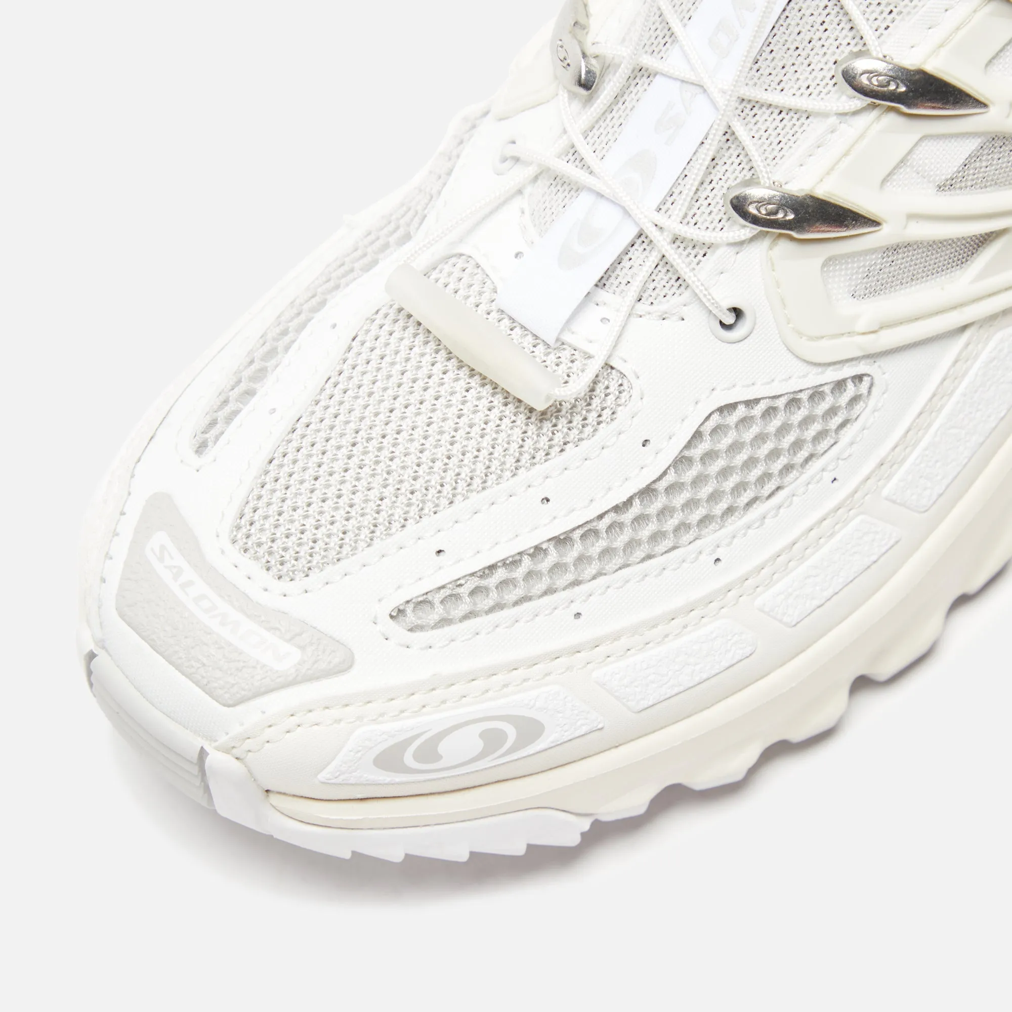 Salomon ACS Pro - White / Vanilla Ice / Lunar Rock Low Profile Design HyperDurable Outsole Compound
