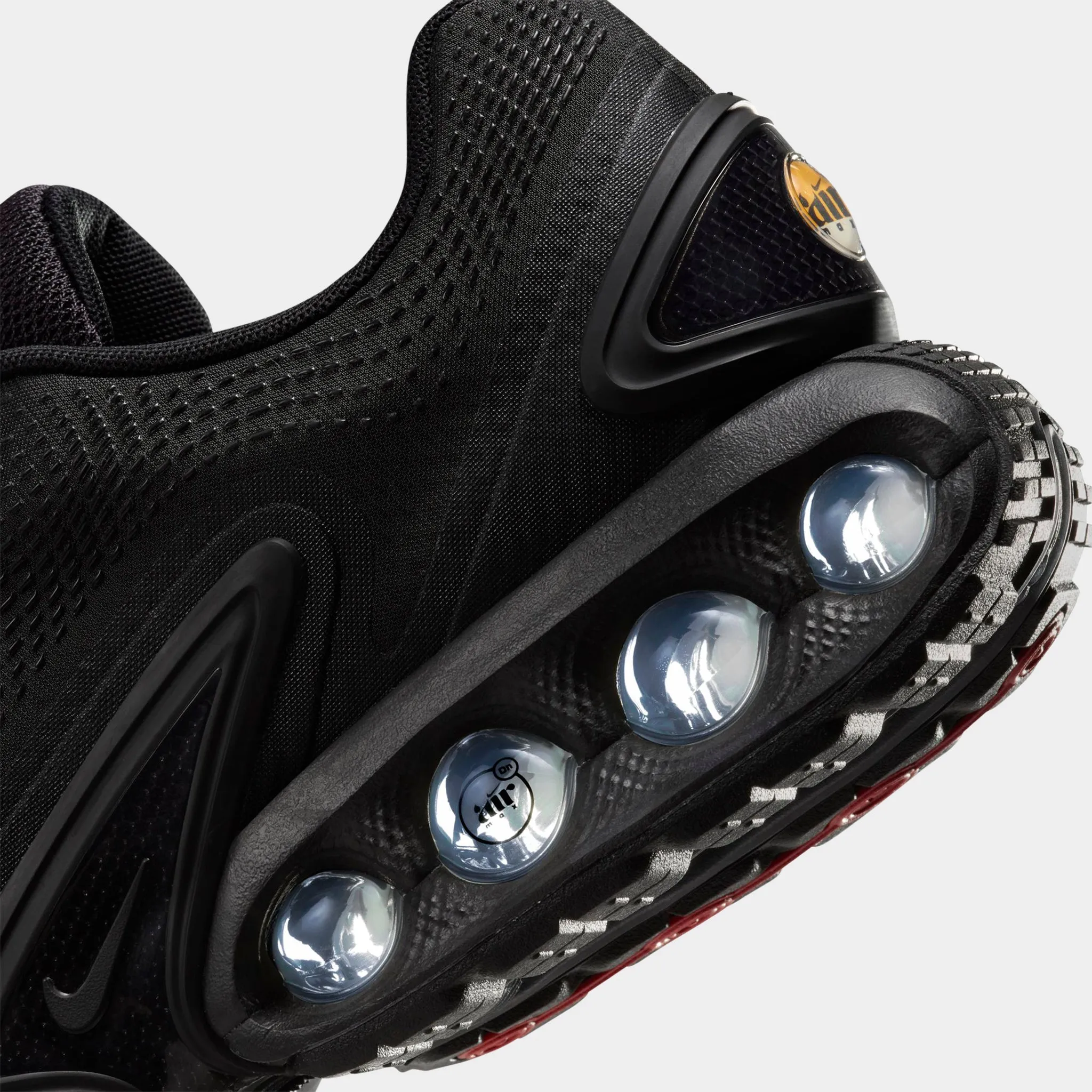 Nike Air Max DN Black / Black - Black Hyper Elastic Platform