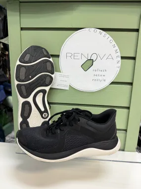 Comfort Upper Design Lululemon Chargefeel Low Runners (Womens 6.5)