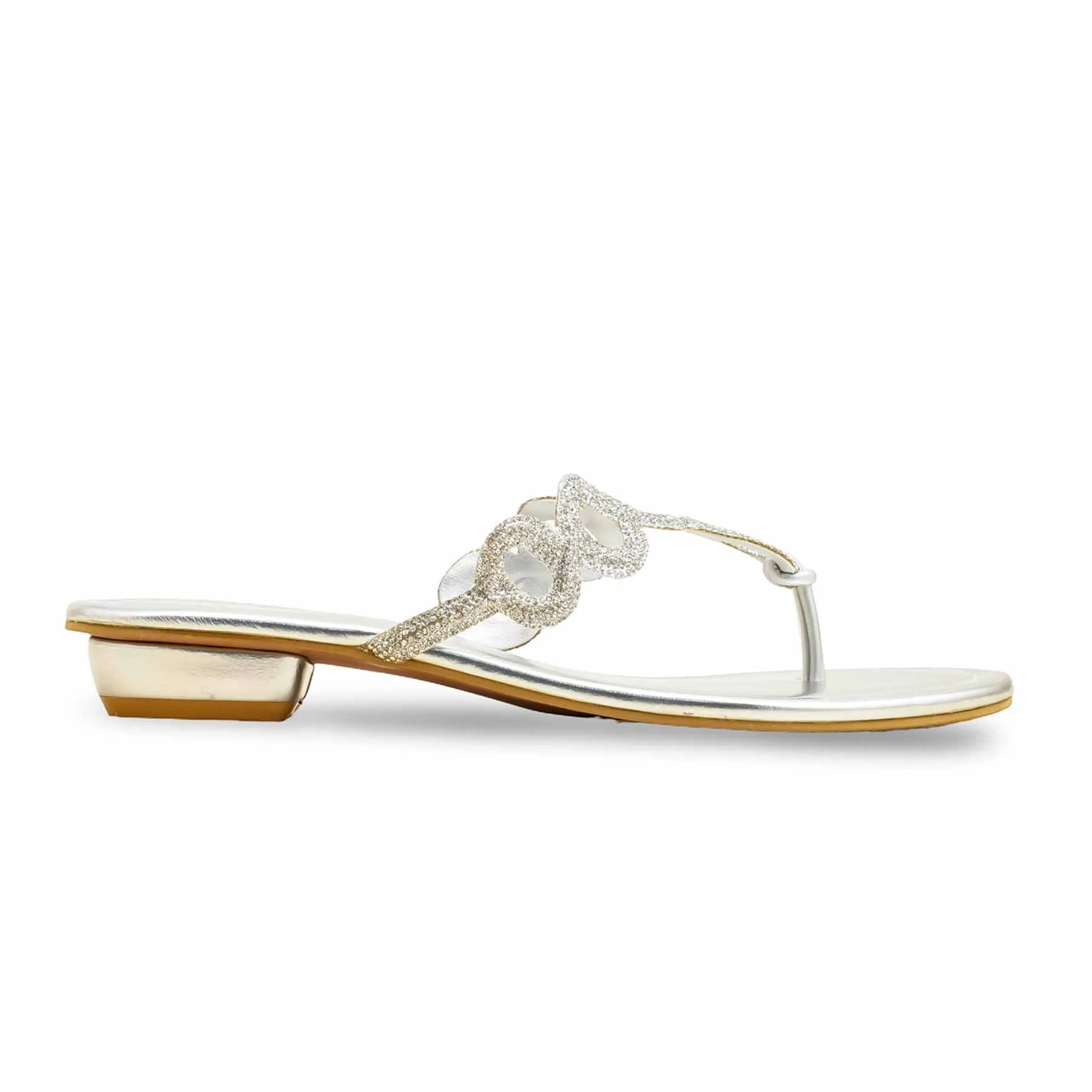 House Shoe Getaway Step Silver Fancy Chappal FN0818
