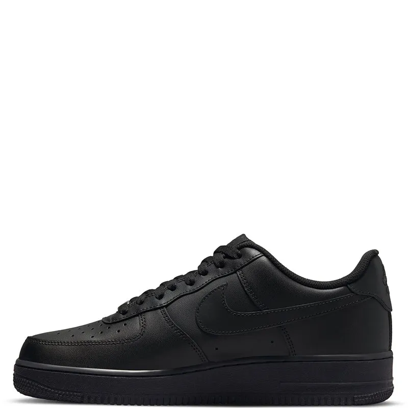 weekend stroll Nike Men's Air Force 1 '07