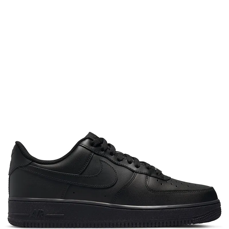 Reinforced toe Breathable mesh upper Nike Men's Air Force 1 '07