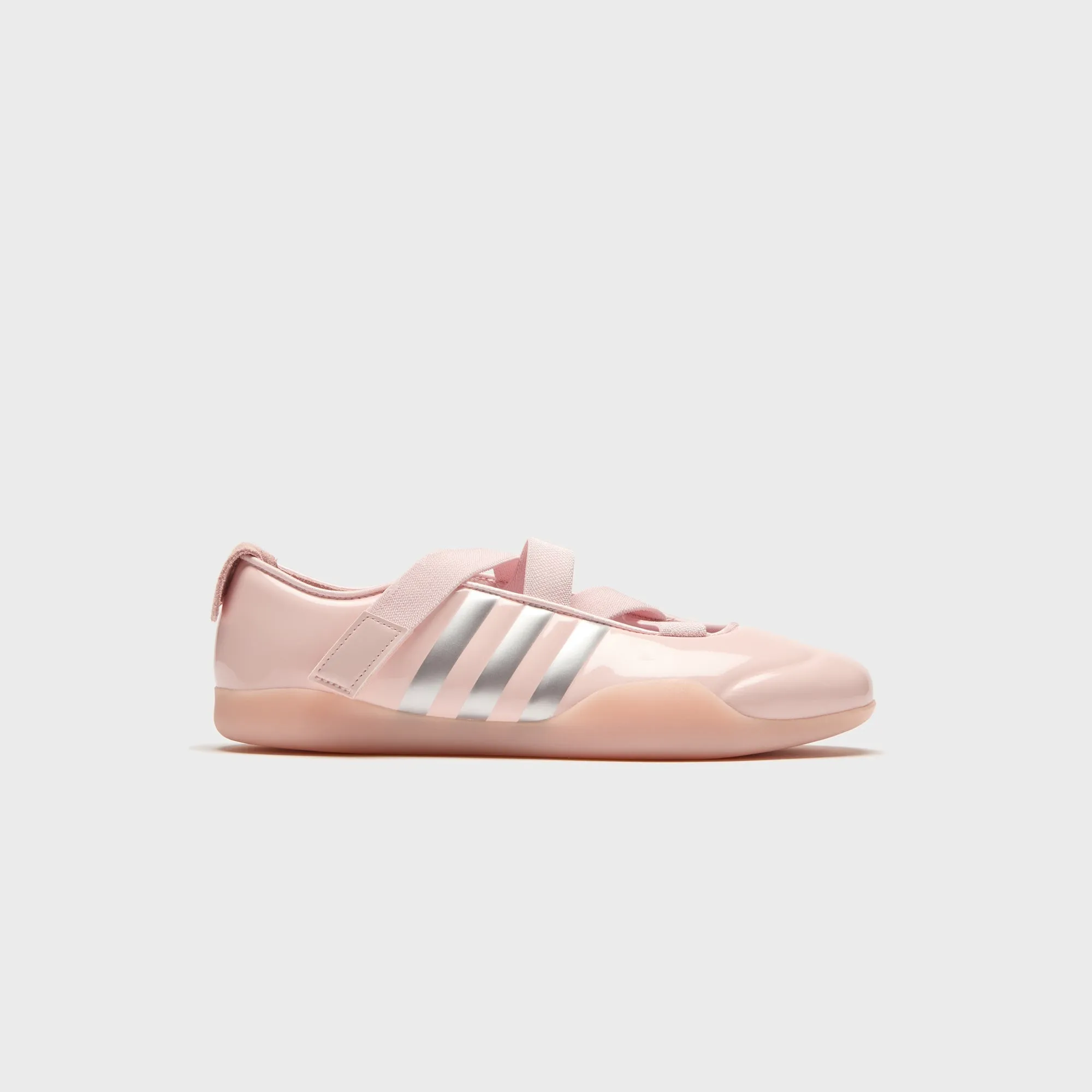 NarrowFit Casual Travel adidas x Caroline Hu x CLOT WMNS Taekwondo - Pink / Metallic Silver