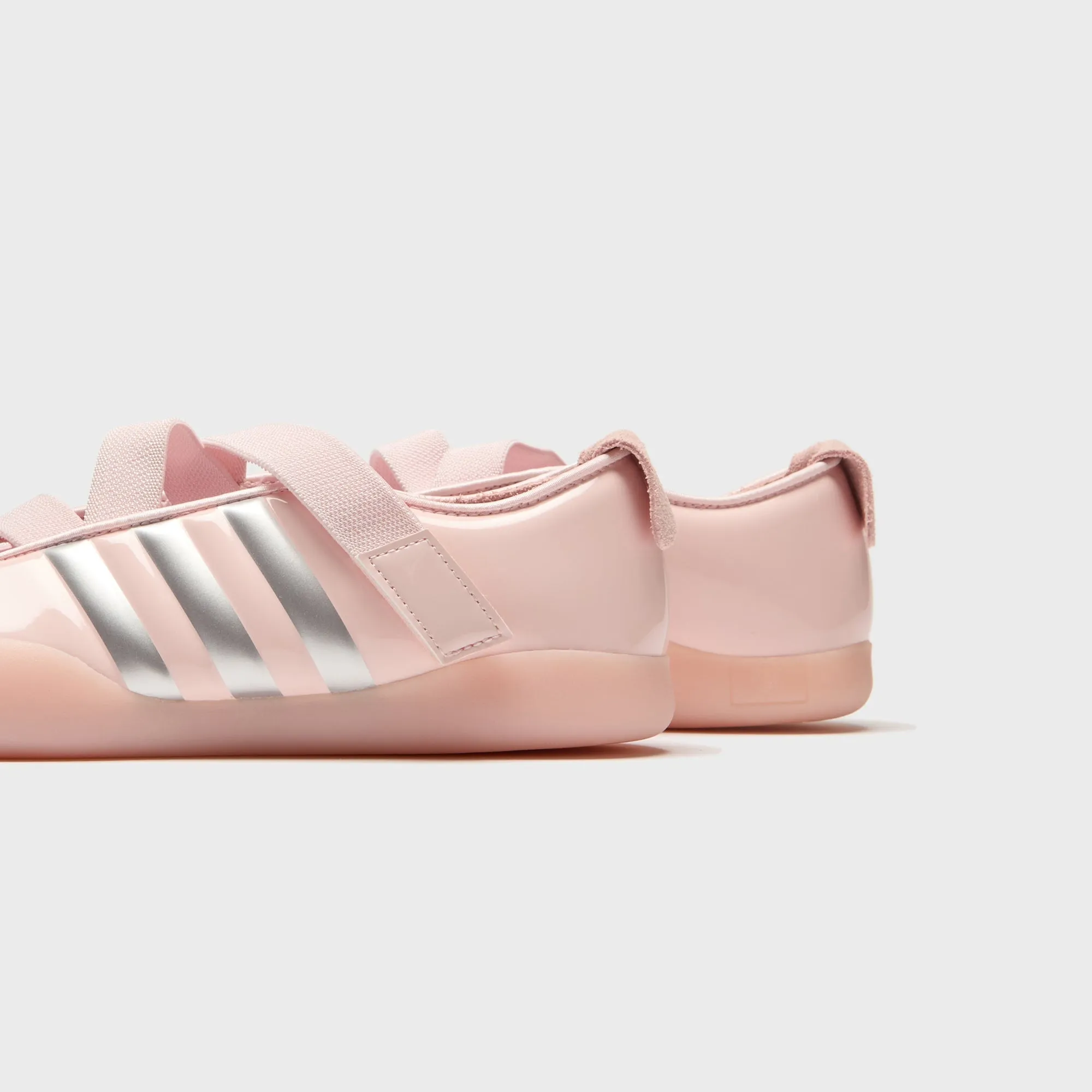 adidas x Caroline Hu x CLOT WMNS Taekwondo - Pink / Metallic Silver Thermal Regulation Layer Adaptive Heel Cradle