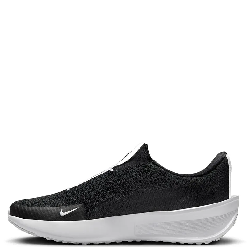 Creek Walk Nike Men's Interact Run EasyOn