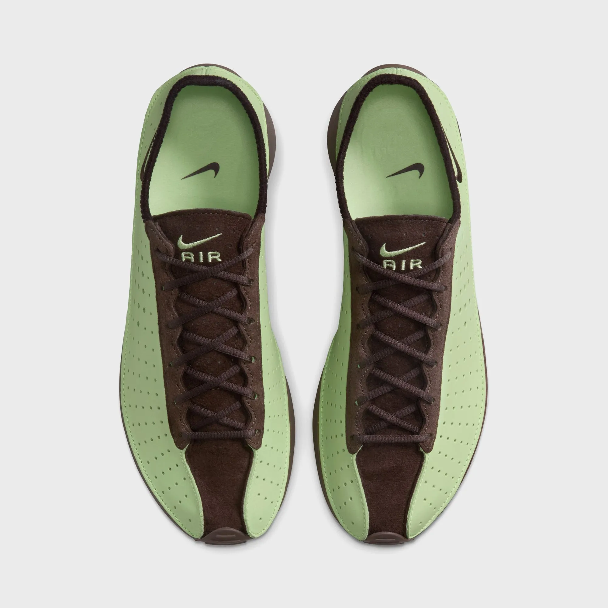 Nike WMNS Air Superfly - Lab Green / Baroque Brown Foldable Design