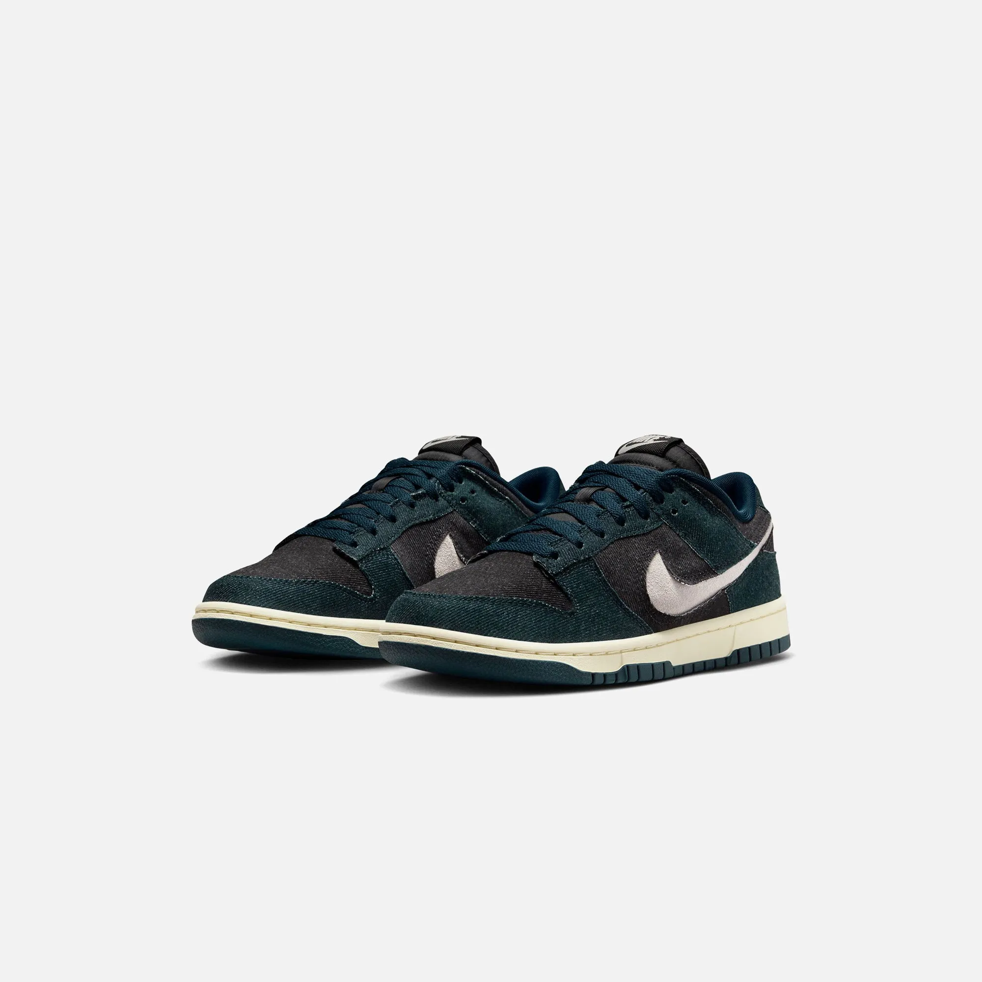 Nike WMNS Dunk Low - Armory Navy / College Grey / Black Aerobic Flex Sole