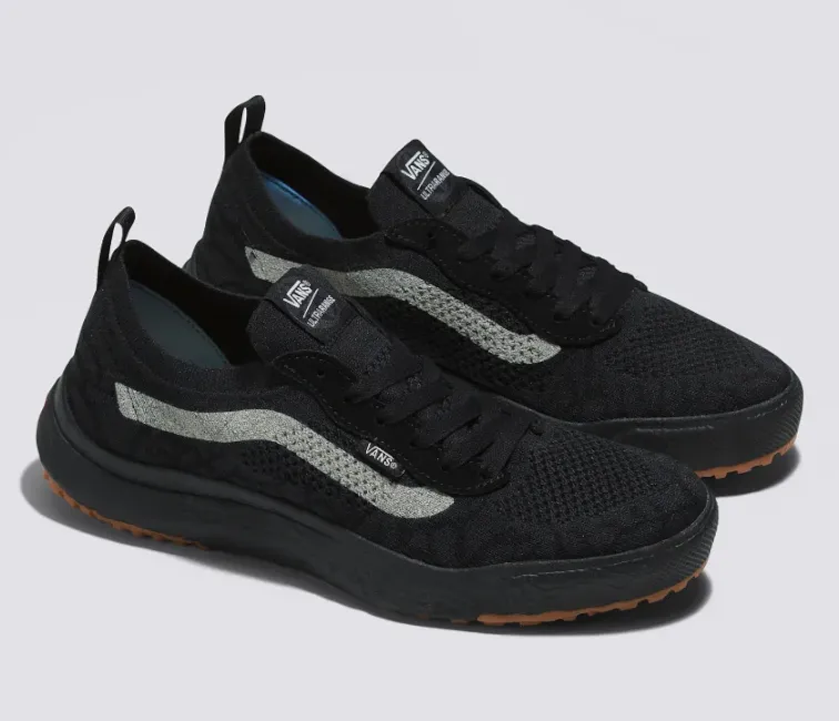 Non Compressible Midsole Abrasion Resistant Construction Vans UltraRange VR3 (Black/White)