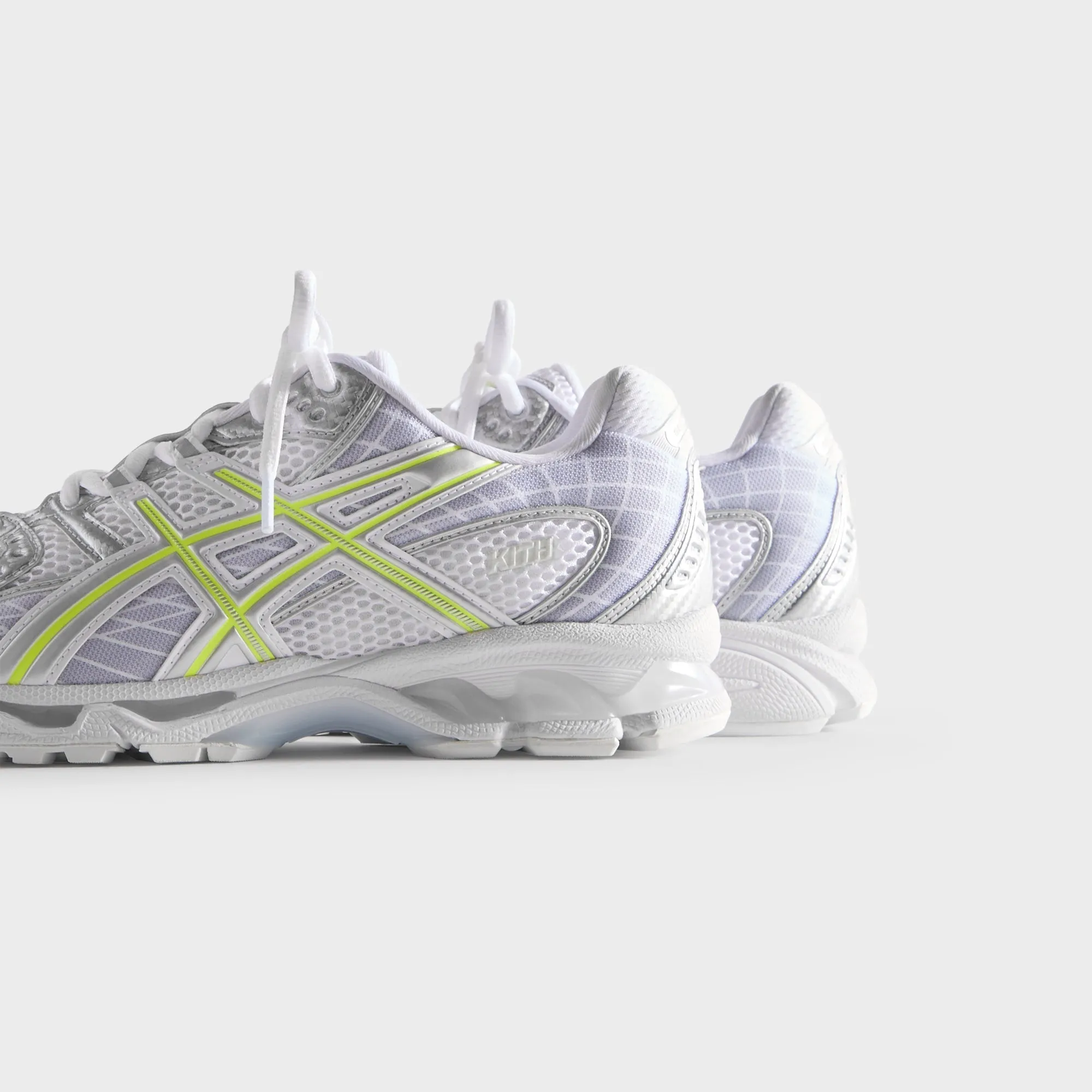 Kith for ASICS GEL-NIMBUS? 10.1 - White / Pure Silver Seamless Upper Design Soft Motion