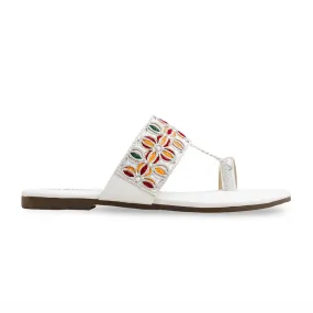 Park Game White Ethnic Chappal EC0234
