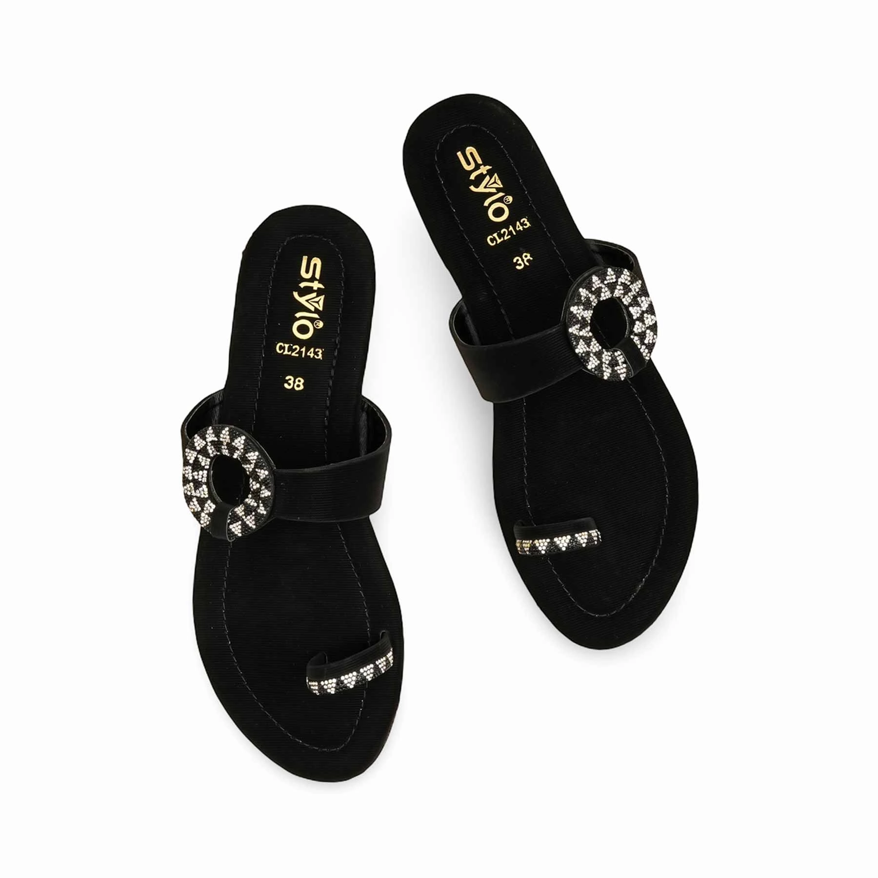 Black Casual Chappal For Women CL2143 Resort Wear
