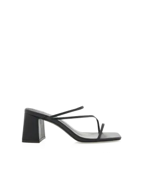 Embrace Elegance Fashionable Fit YAZMIN 2.0 - BLACK