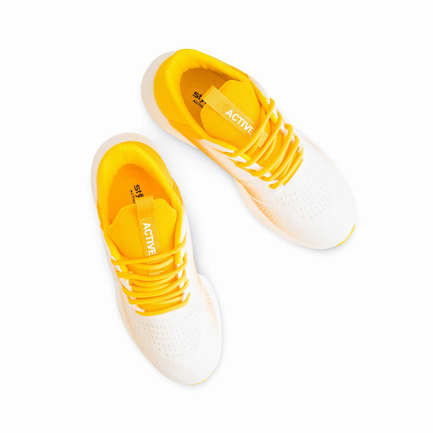 Yellow Casual Sneaker For Ladies AT7357 Airflow Circulation Channels Compact Comfort