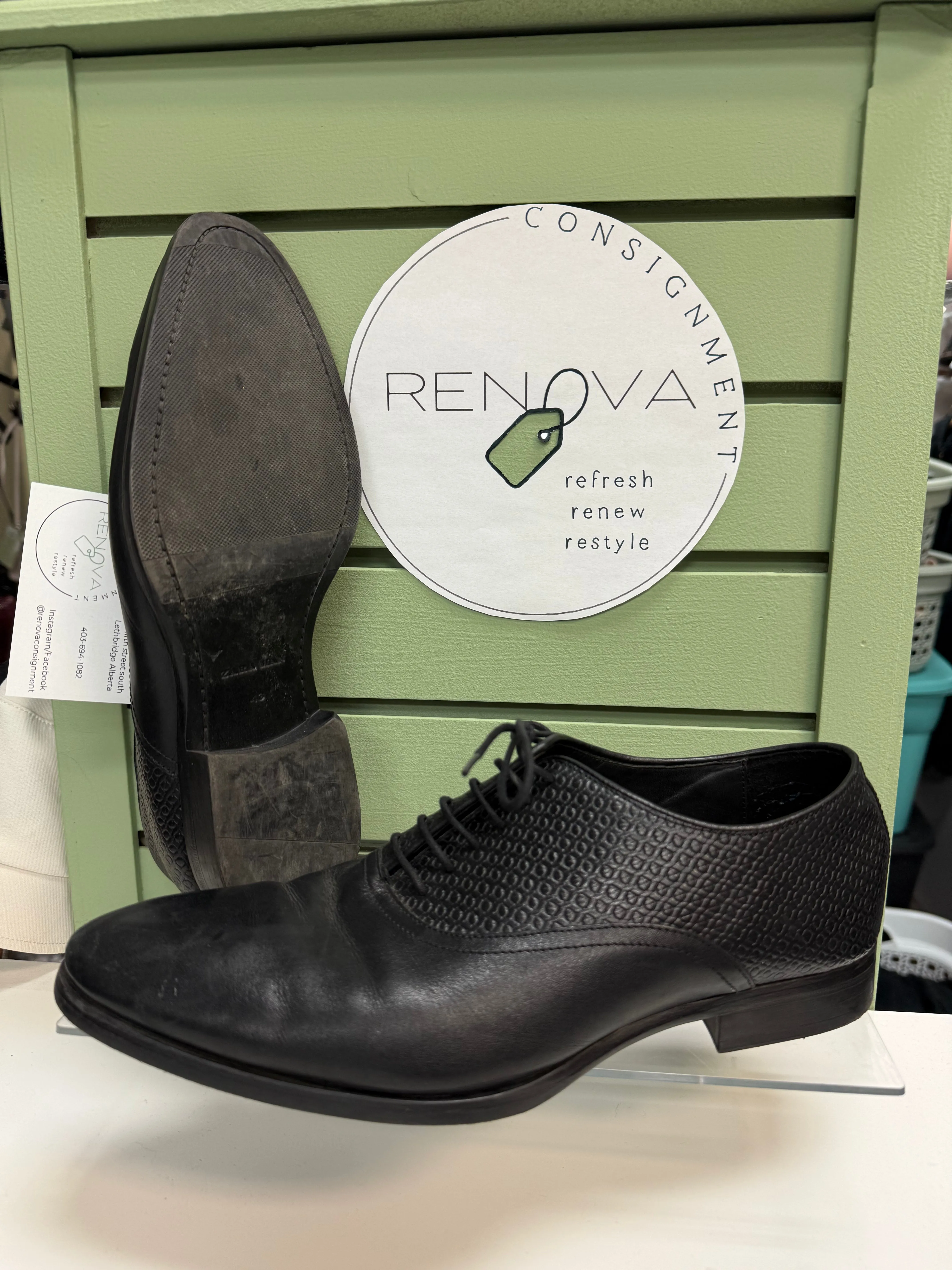 Clean Edge Zara Dress Shoes (Mens 10)